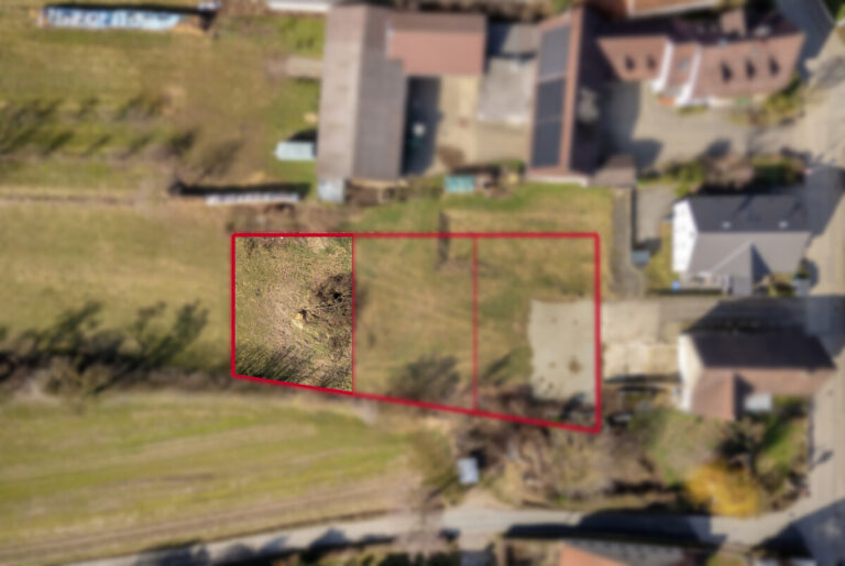 Drohne mit Parzelle 1