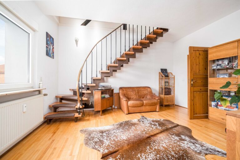 Aufgang zum oberen Bereich der Wohnung